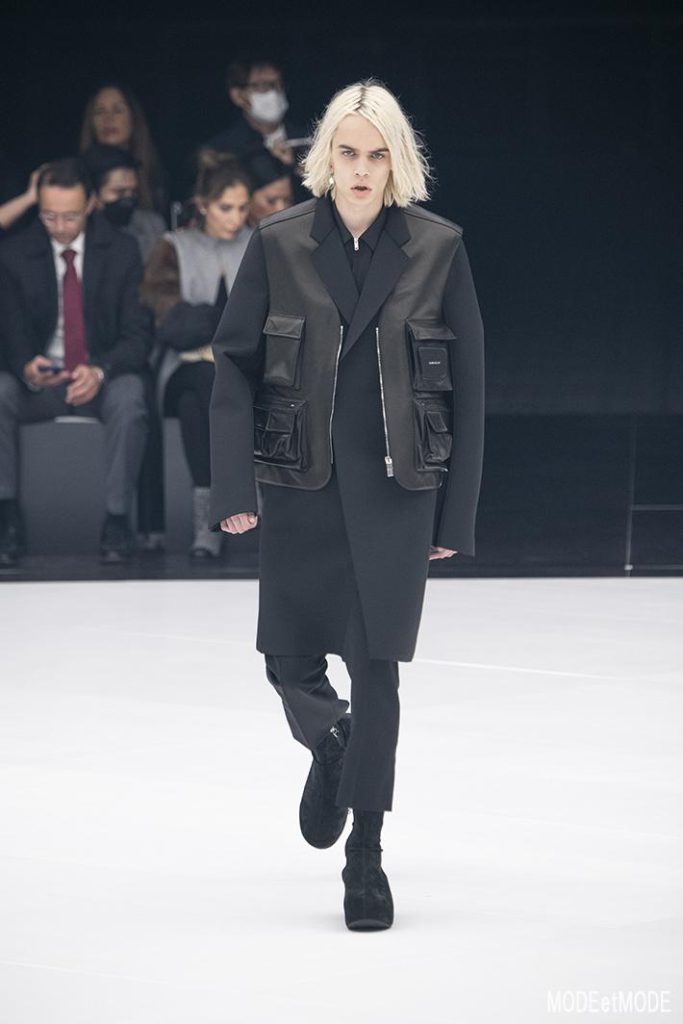 givenchy_SS22_006