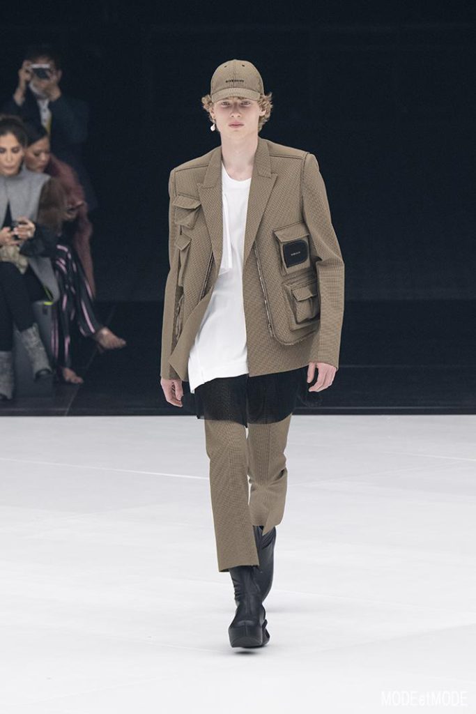 givenchy_SS22_017