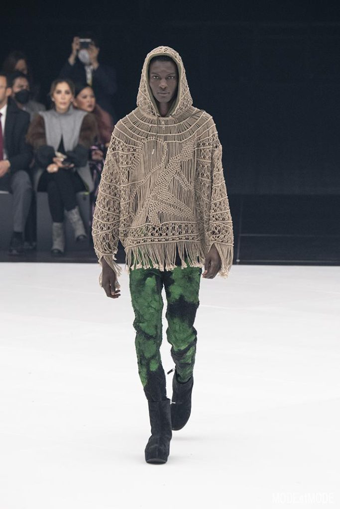 givenchy_SS22_039