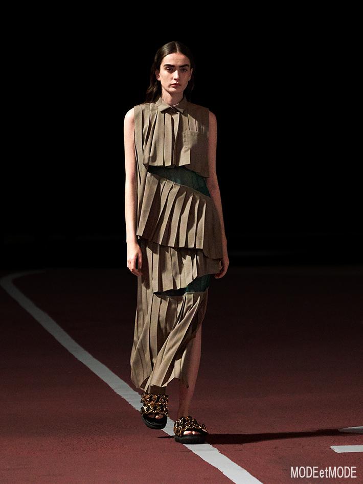 sacai_SS22_003