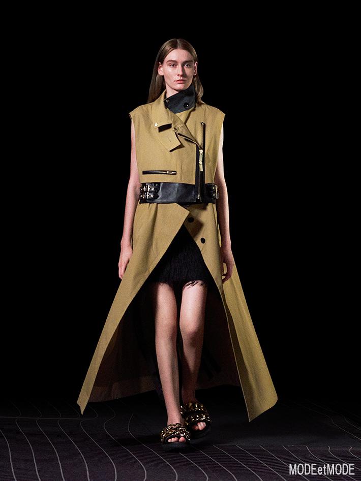 sacai_SS22_013