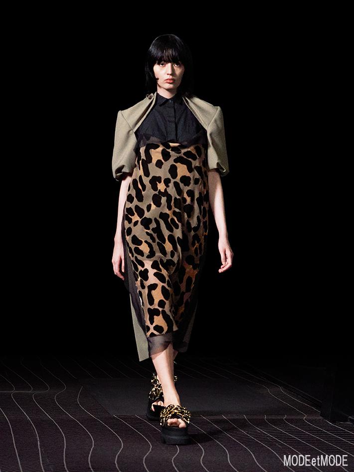 sacai_SS22_017