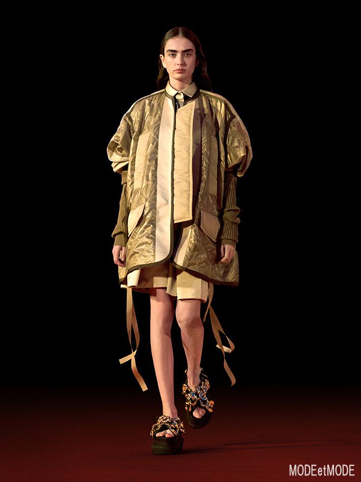 sacai_SS22_023