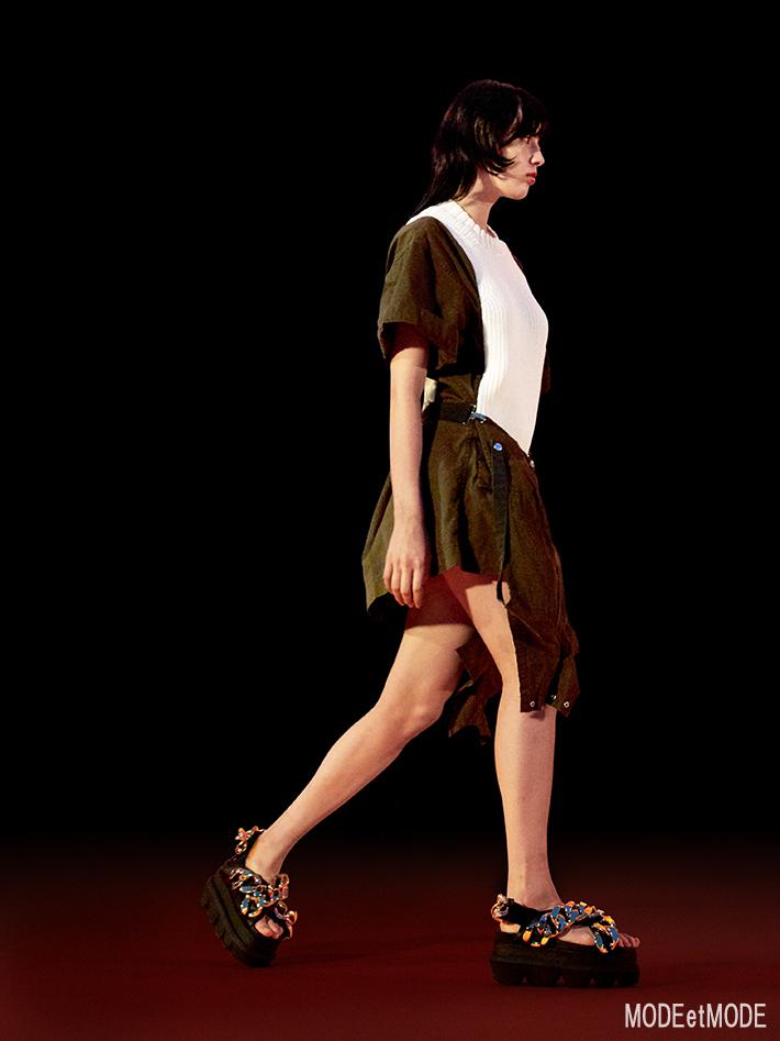 sacai_SS22_025