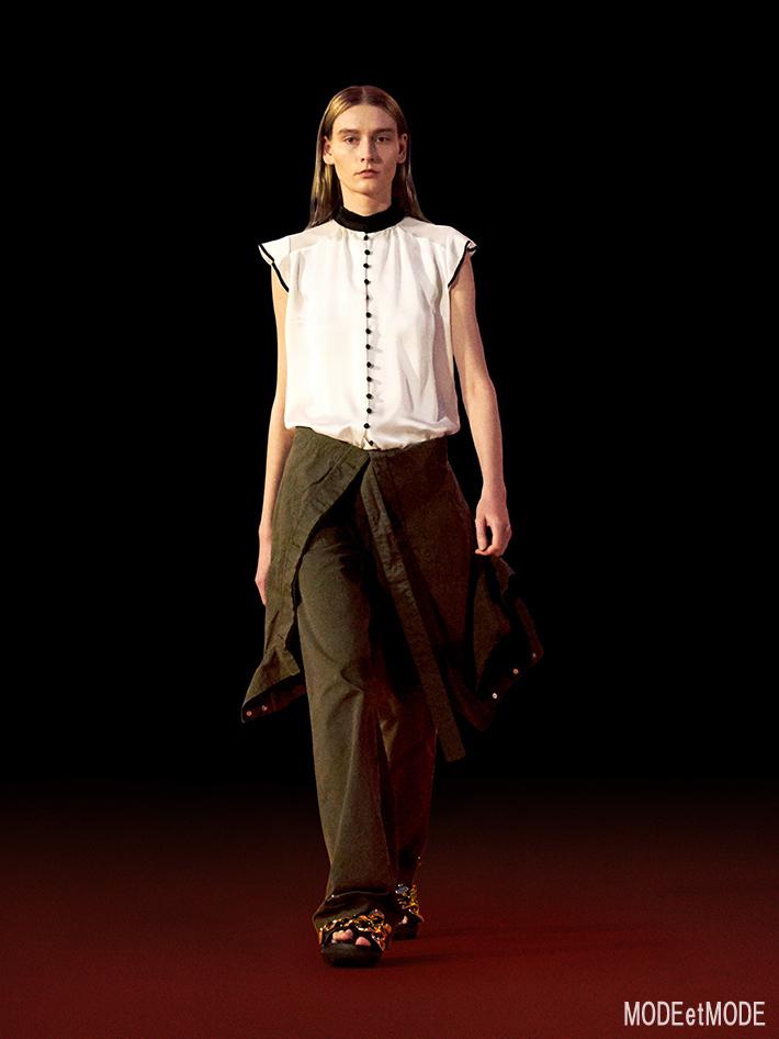 sacai_SS22_026