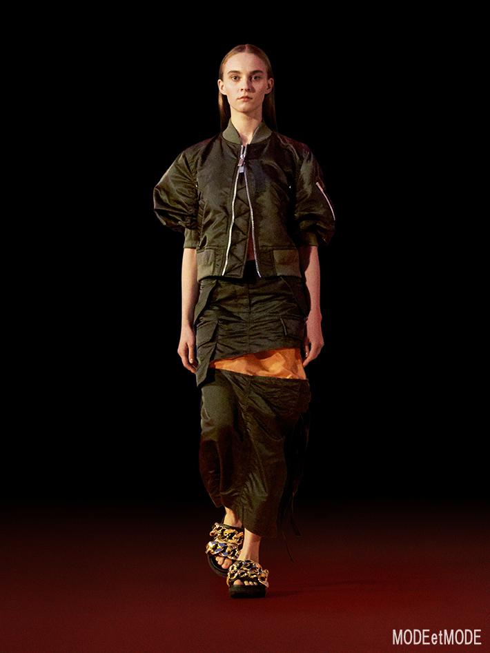 sacai_SS22_028